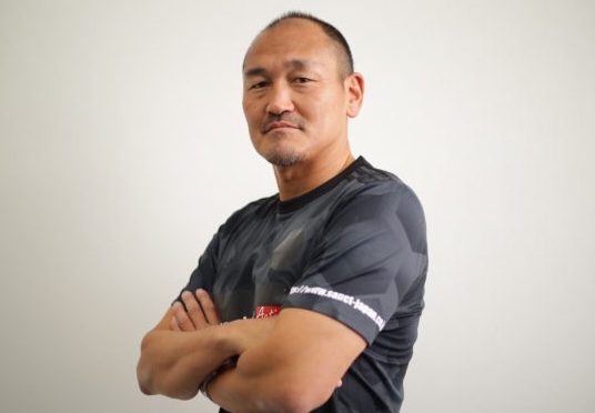 サッカー元日本代表「秋田豊」さん、９月８日(日)「コンプレフロス」実演・販売会に来店！